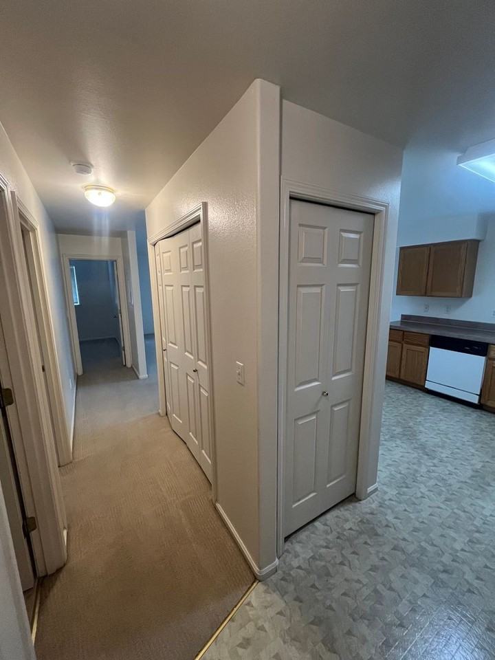 1683 Ono Ave - Photo 3 of 24