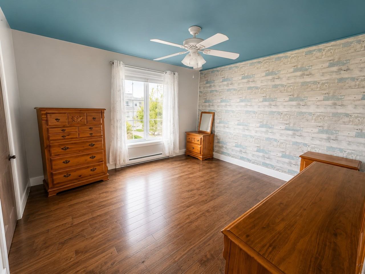 552 Rue du Douvain - Photo 6 of 12