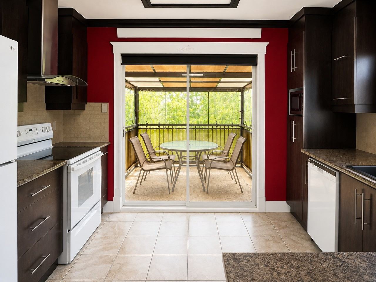 552 Rue du Douvain - Photo 7 of 12