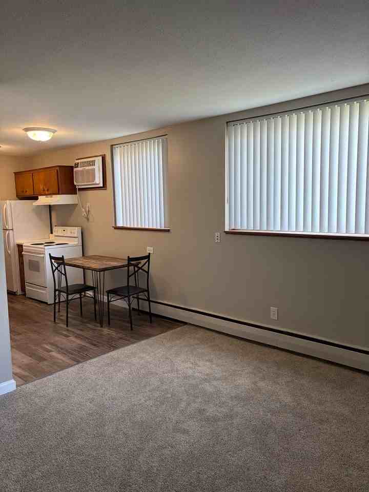 Aspen Apartments - Photo 4 of 19