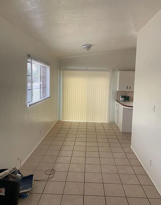 1555 // 3460 East Glenn Street - Photo 2 of 10