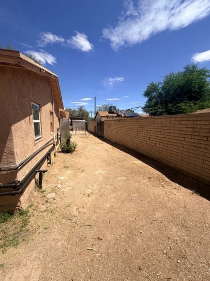 3615 // 3619 South Clark Avenue - Photo 3 of 16