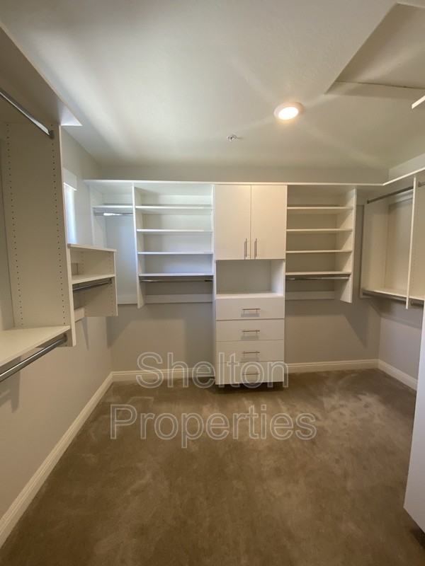 1721 N Marketside Ave - Photo 7 of 20