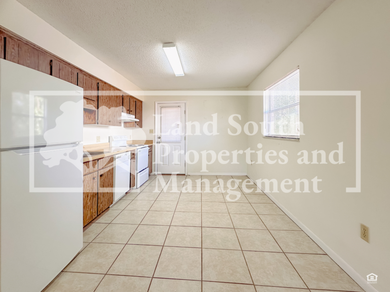 1707 King Ave Apt A #1701A1707B - Photo 3 of 9