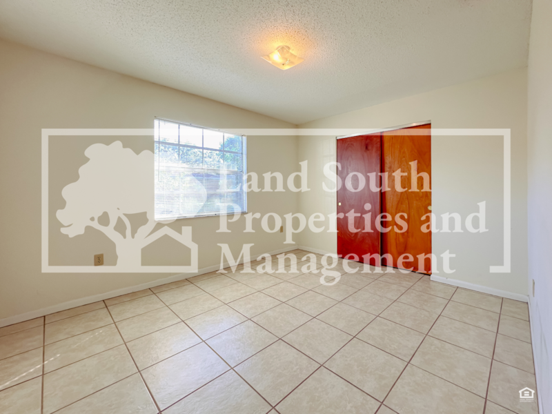 1707 King Ave Apt A #1701A1707B - Photo 6 of 9