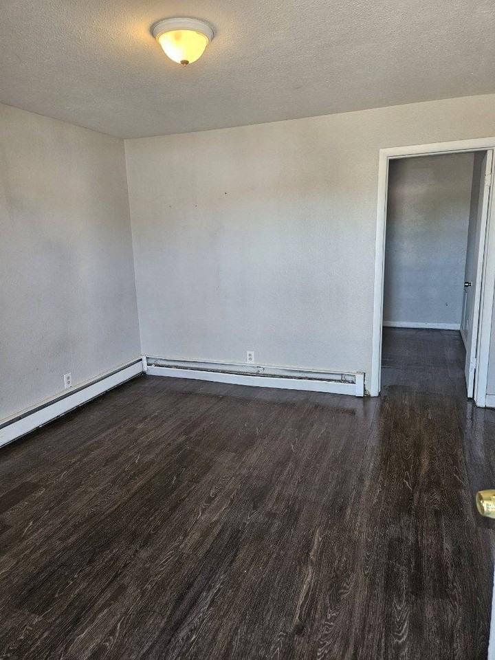 1474 Xenia Street - Photo 4 of 8