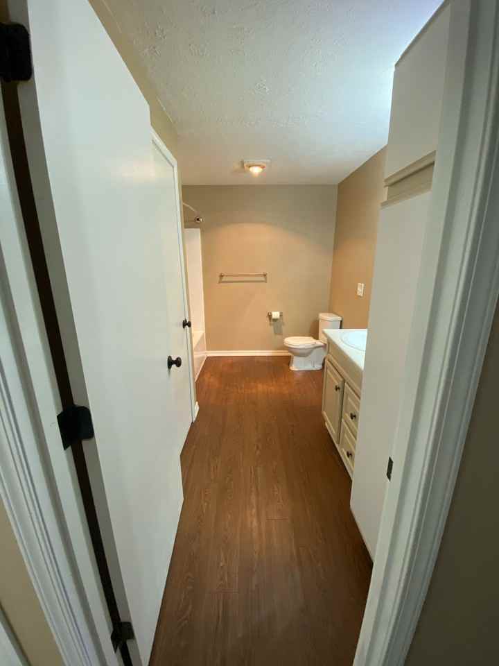 1289 SE Holman Ave - Photo 5 of 12
