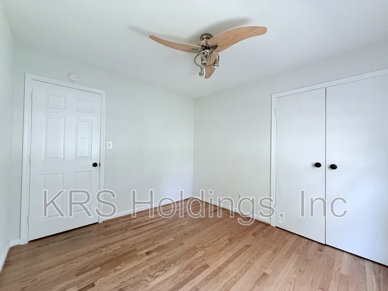 812 Knollwood Dr - Photo 3 of 4