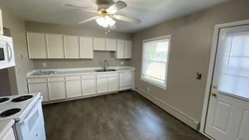featured image of 8551 Elm St #4