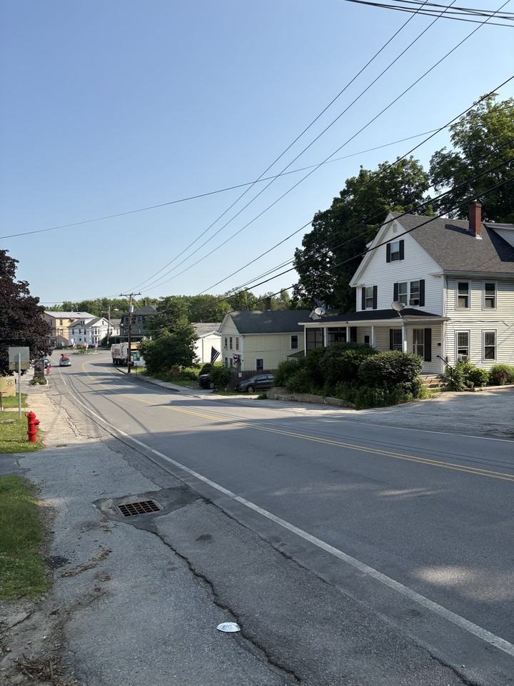 31 Maple Street - Photo 2 of 15