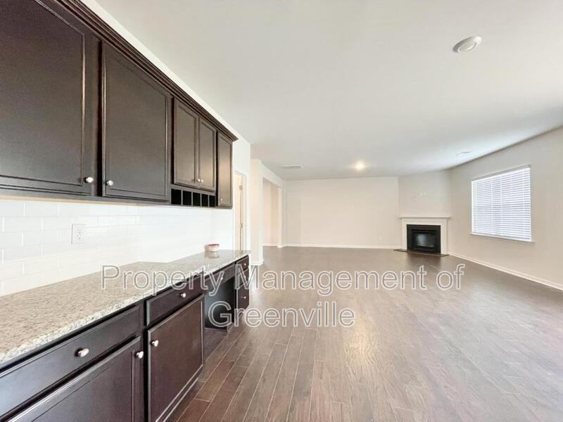301 Millridge Rd - Photo 5 of 20