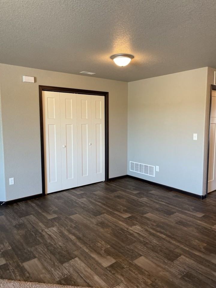236 Stumer - Photo 4 of 48