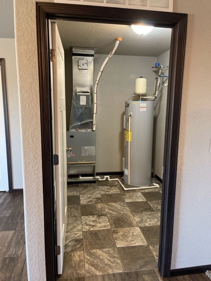 236 Stumer - Photo 6 of 48
