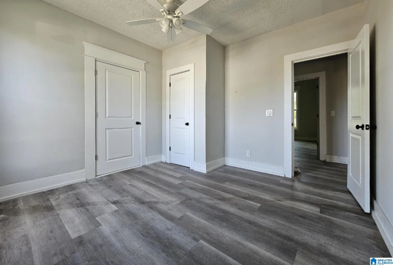1701 Avenue I - Photo 5 of 10