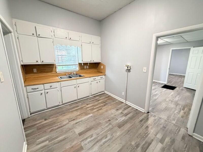 4316 Gadsden St - Photo 3 of 8