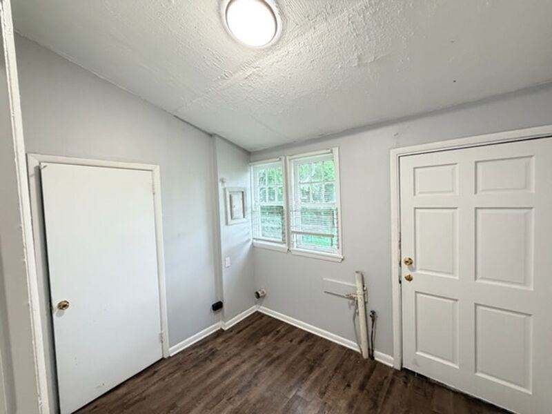 4316 Gadsden St - Photo 7 of 8