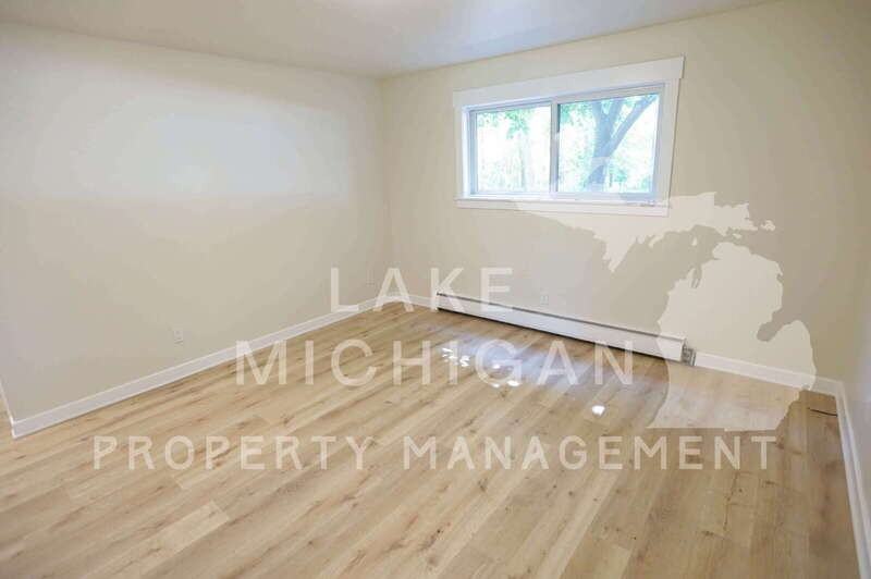 3131 Copley Dr Sw #A - Photo 2 of 7