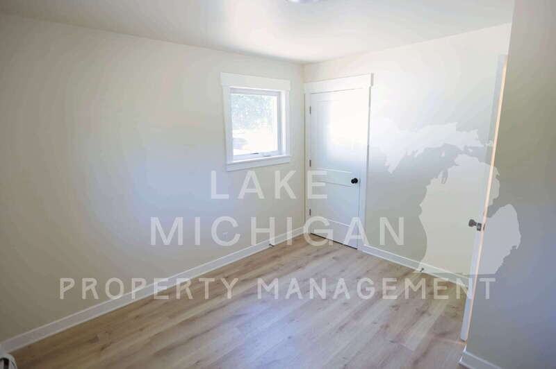 3131 Copley Dr Sw #A - Photo 4 of 7