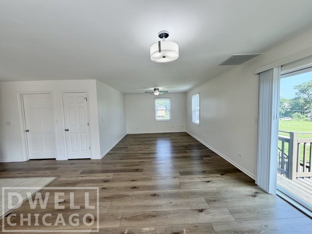 1411 Emerson St #2 - Photo 5 of 19