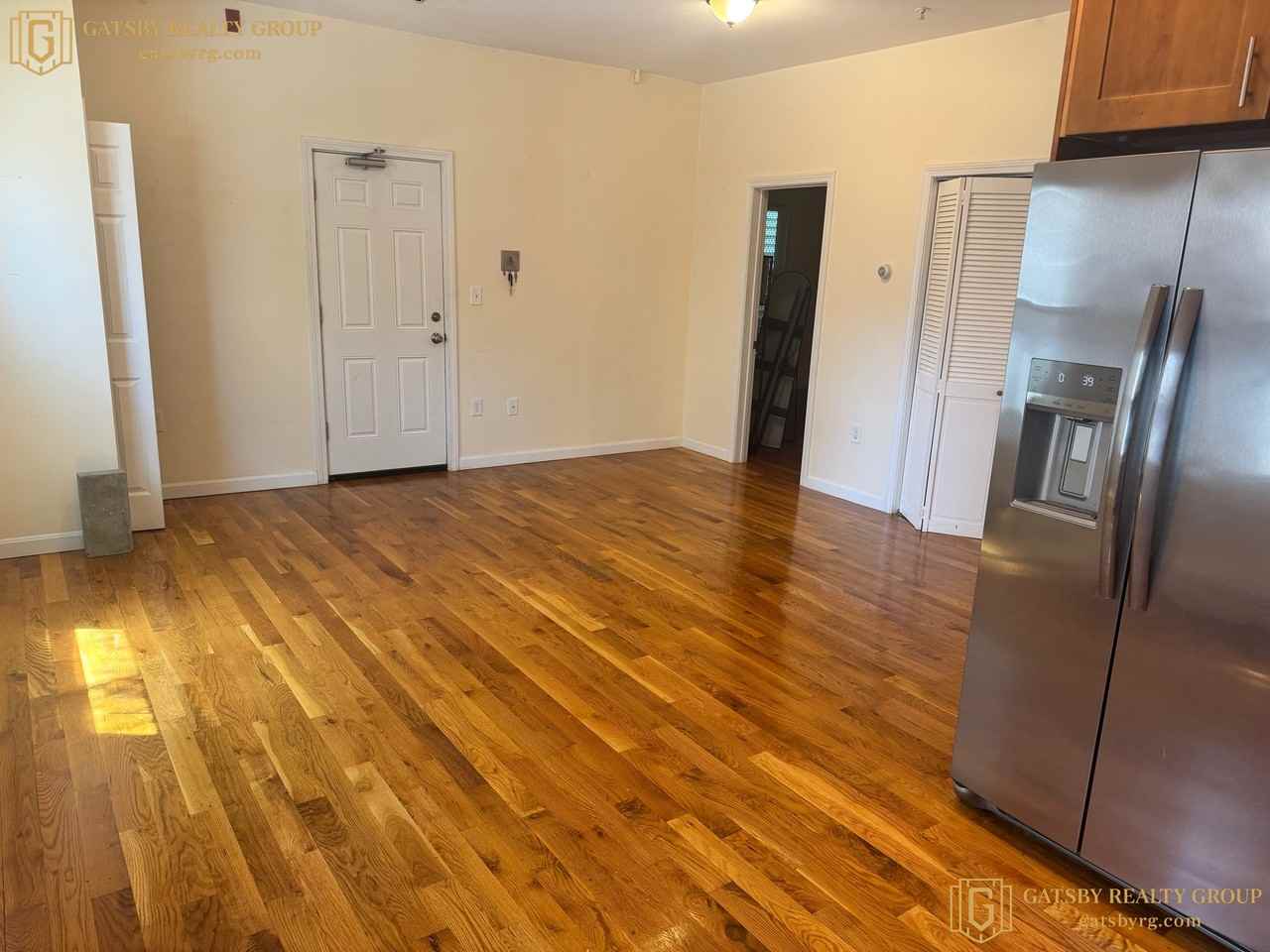 91 Tremont St #1 - Photo 4 of 18