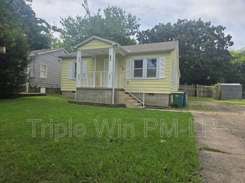400 W 34th St - Photo 2 of 40
