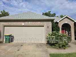 featured image of 1901 Hidden Creek Dr