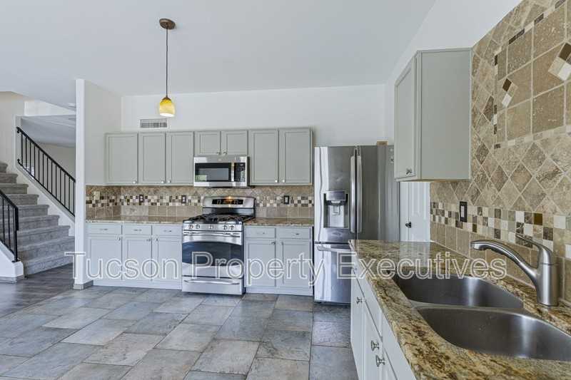 10176 N Nine Iron Dr - Photo 5 of 28