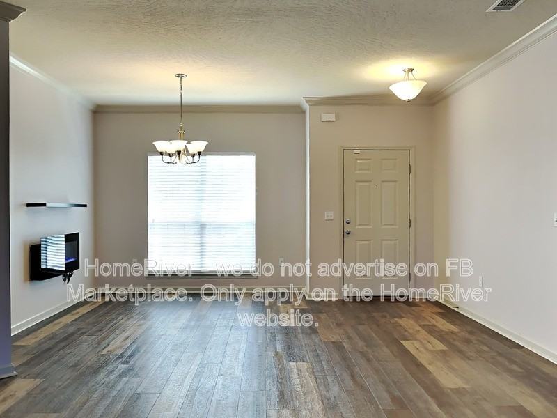 5454 Lee Farm Blvd - Photo 5 of 19