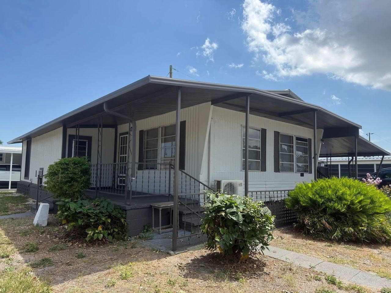 1117 49th Avenue Ter W
