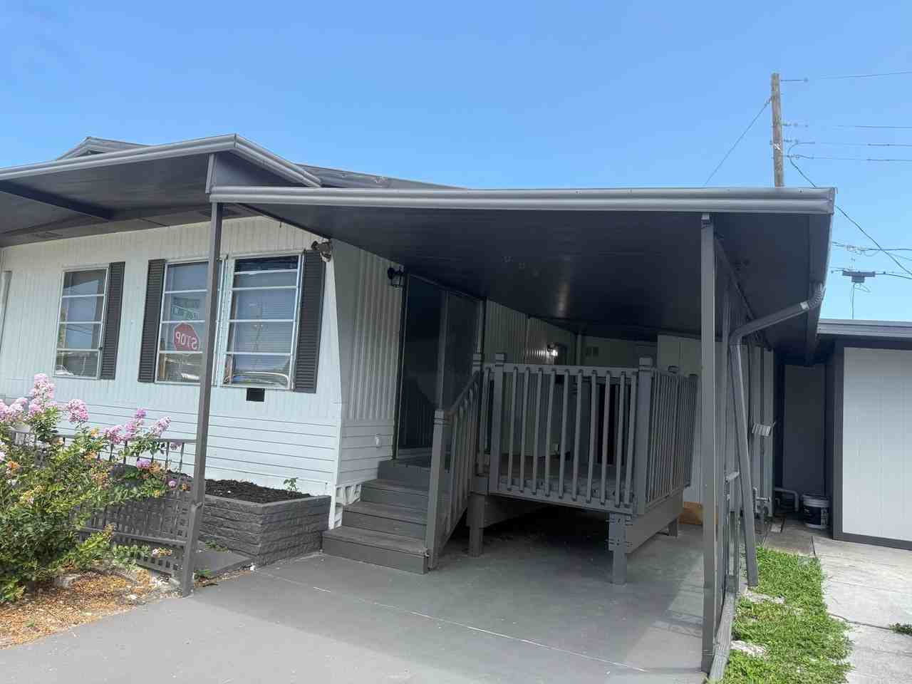 1117 49th Avenue Ter W - Photo 2 of 37