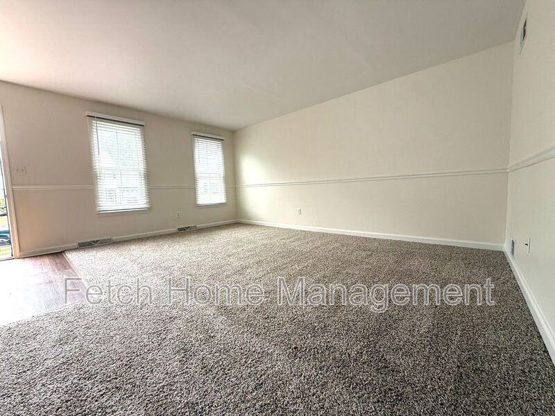 55 Beech Ln - Photo 2 of 31