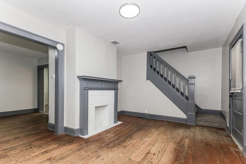 1605 S Yellow Springs St - Photo 5 of 10
