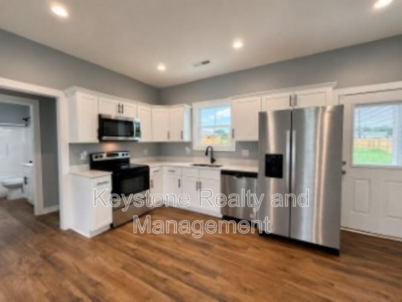 605 Colonette Dr - Photo 4 of 14