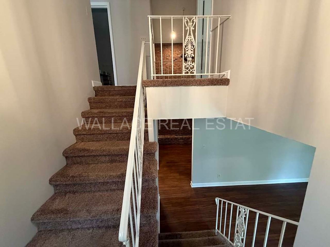 11141 Pleasant Forest Dr - Photo 3 of 19