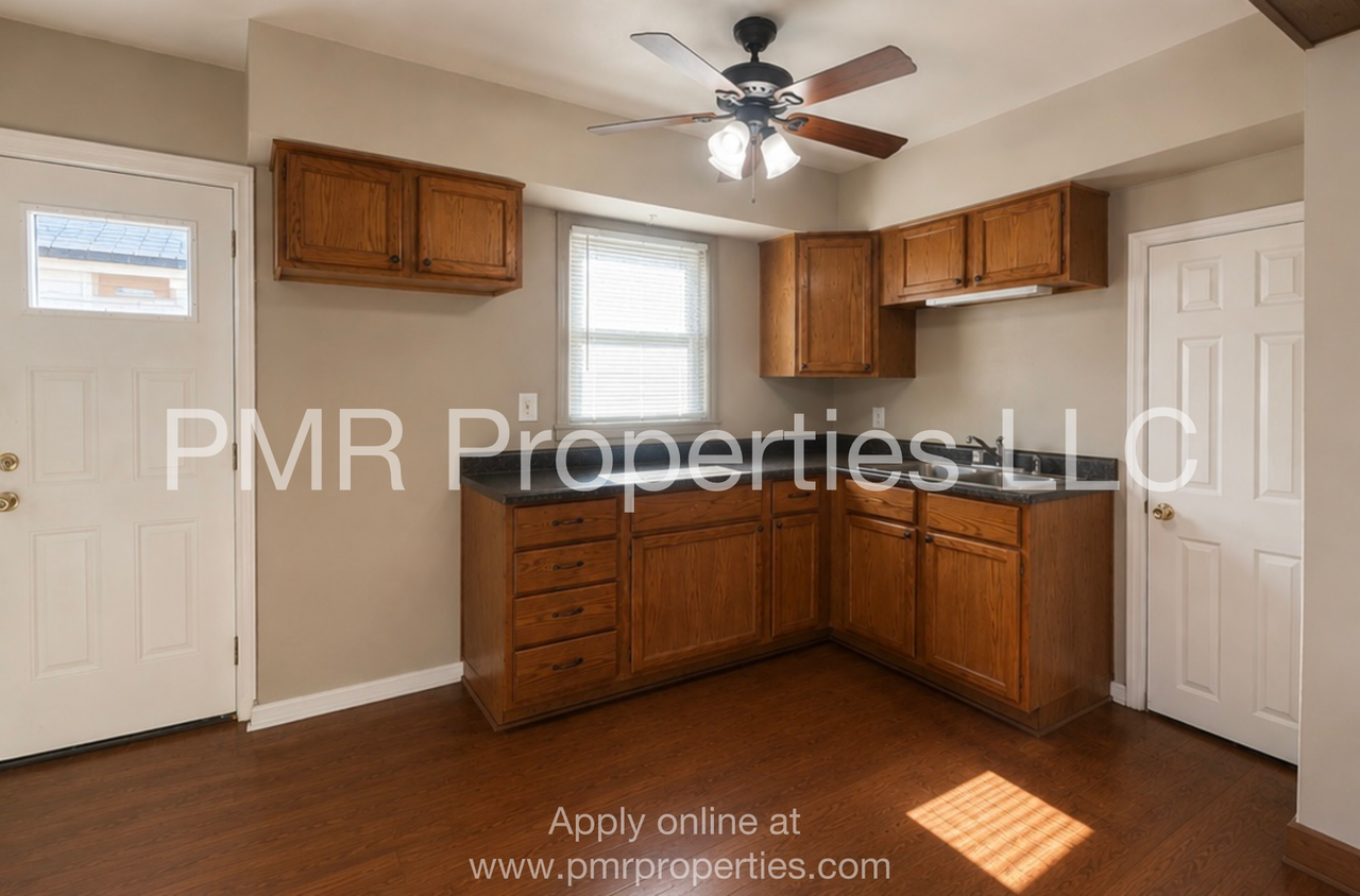 2729 4th Ave - Photo 3 of 15