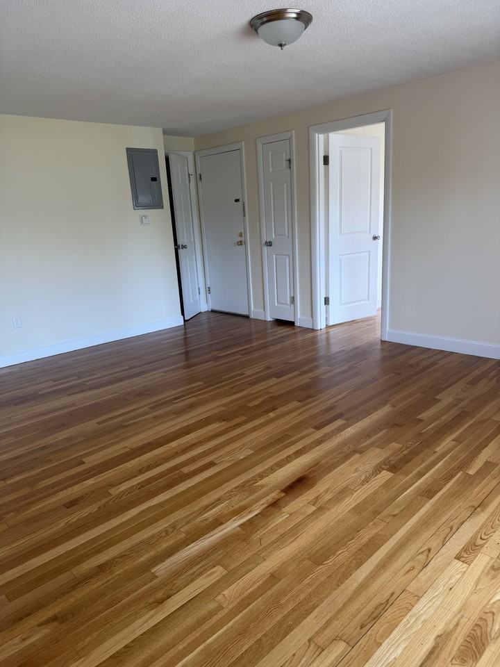 W Emerson St #12 - Photo 2 of 12