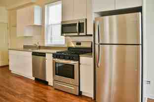 2438 N Ashland - Photo 1 of 1