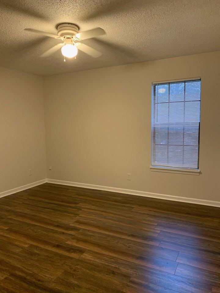 Spruill Townhomes I - Photo 7 of 22