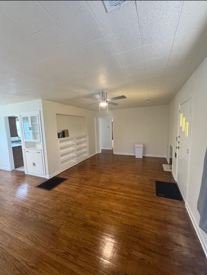 1210 S Hayden St - Photo 6 of 26
