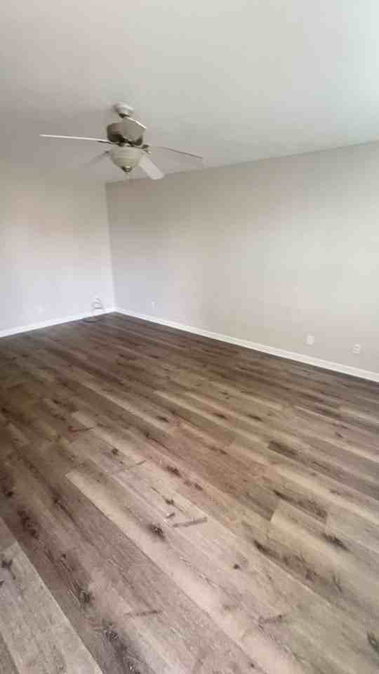 438 W I Pkwy - Photo 6 of 9