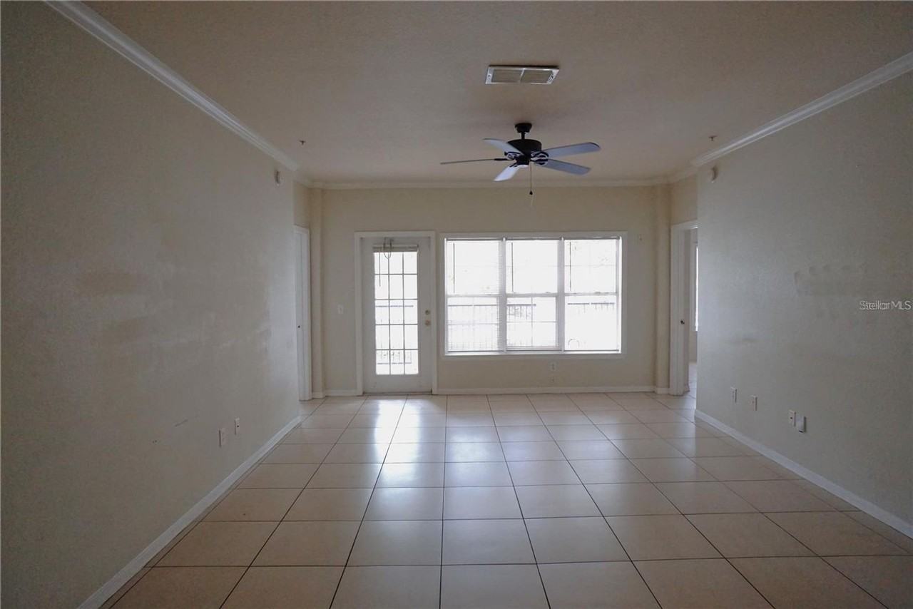 3577 Conroy Rd #325 - Photo 7 of 18