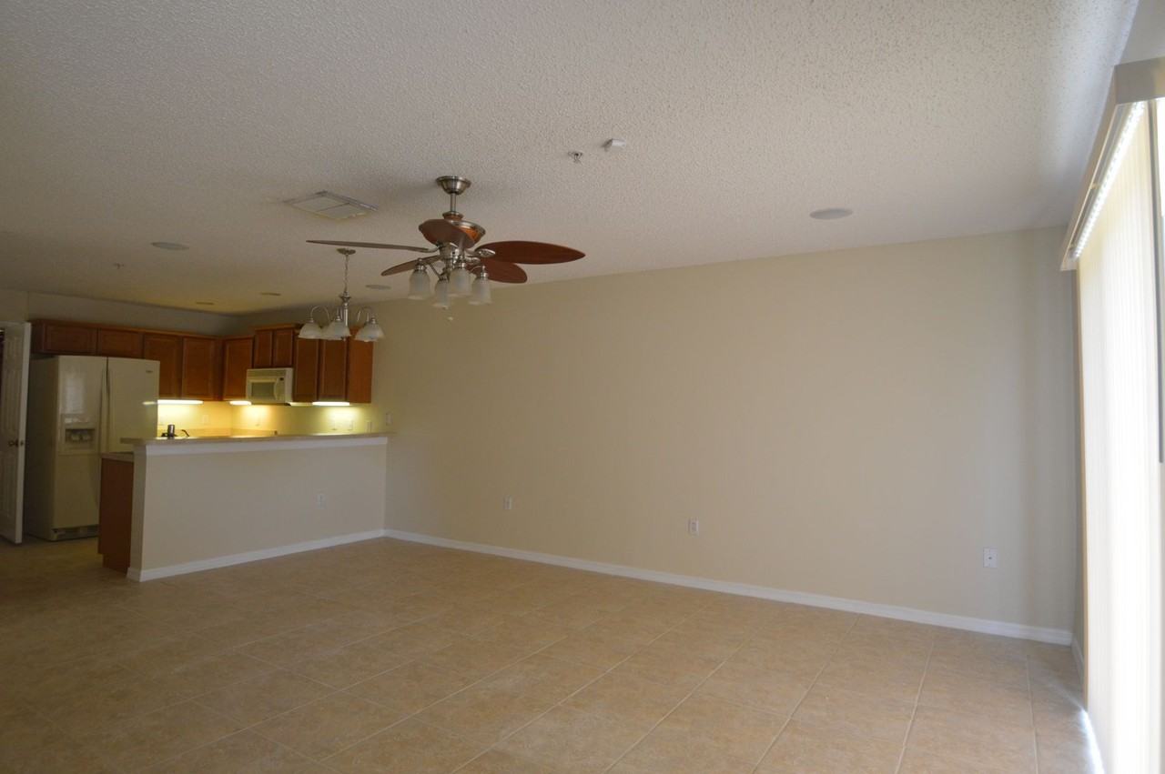 176 Constitution Way - Photo 4 of 19
