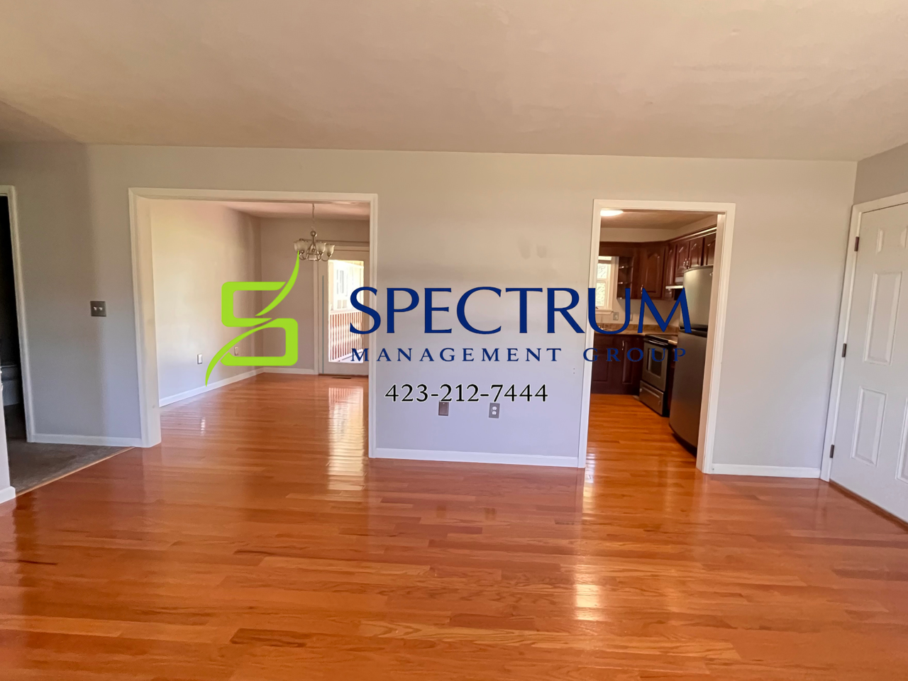 1733 Hugh Dr - Photo 6 of 30