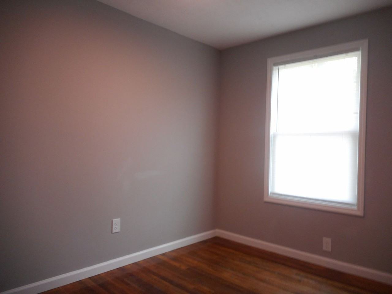 924 13th Ave - Photo 4 of 19