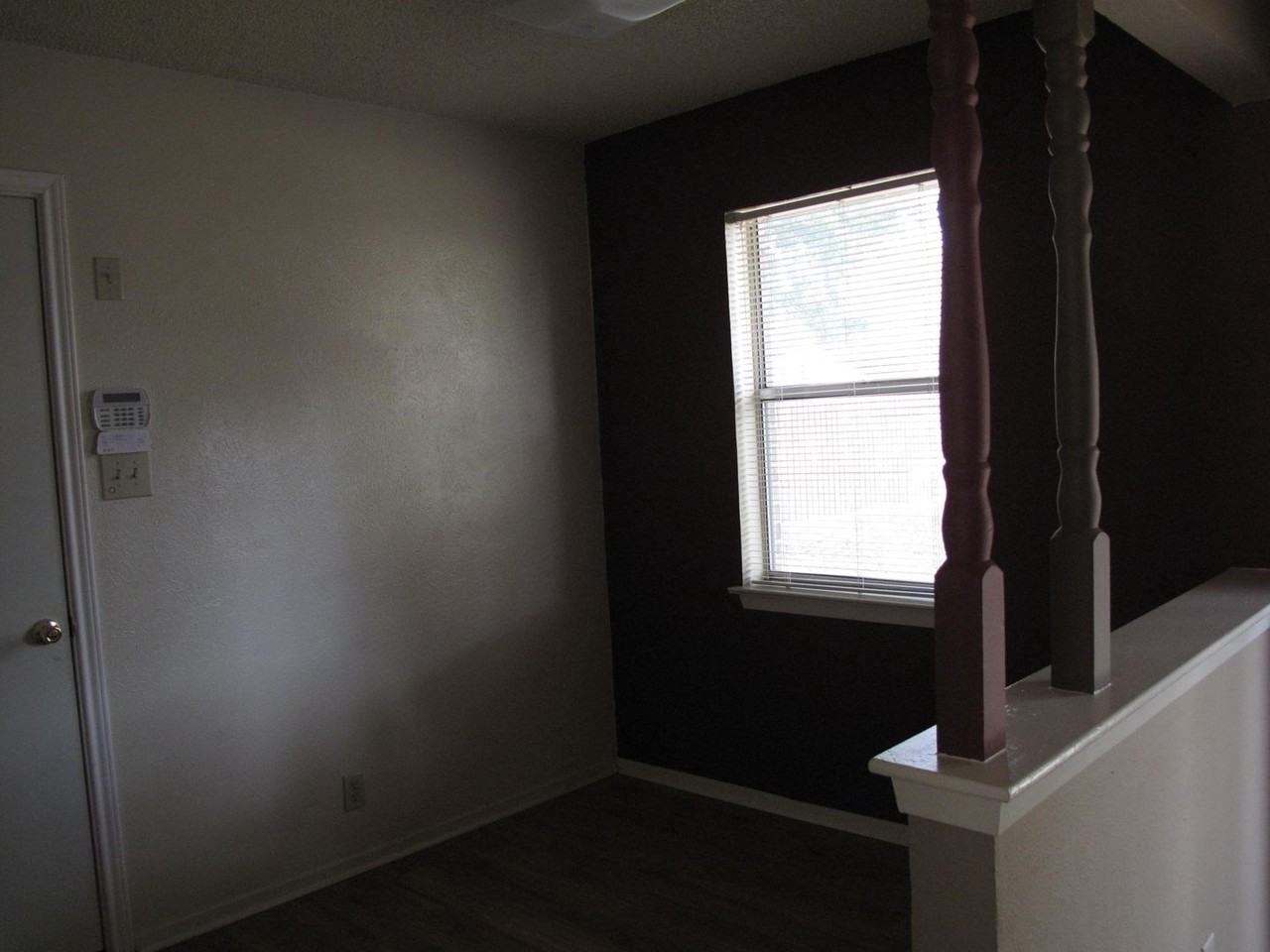 128 Bluebird Cir - Photo 5 of 9