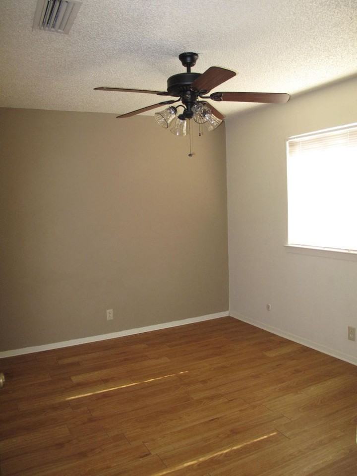128 Bluebird Cir - Photo 7 of 9
