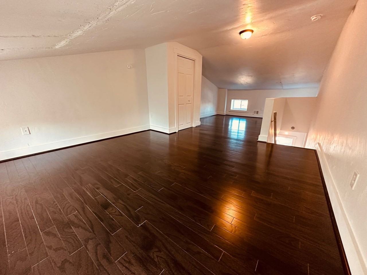 214 W Hope Ave - Photo 3 of 9