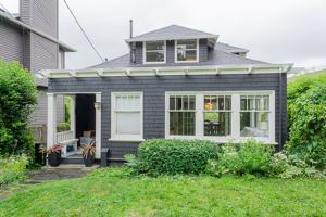 featured image of 1557 Madrona Dr