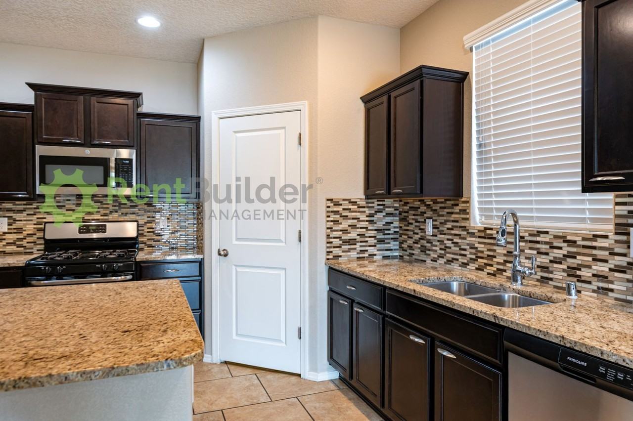 6936 Tombstone Rd Nw - Photo 7 of 24