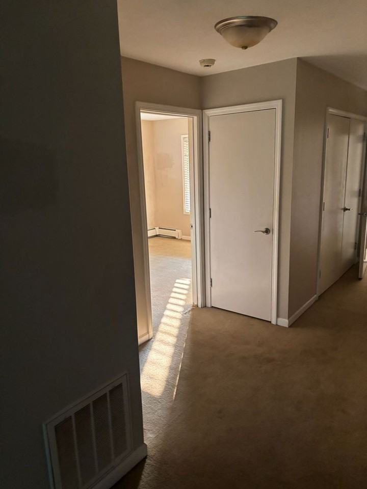 31451 Burt Ct - Photo 4 of 6
